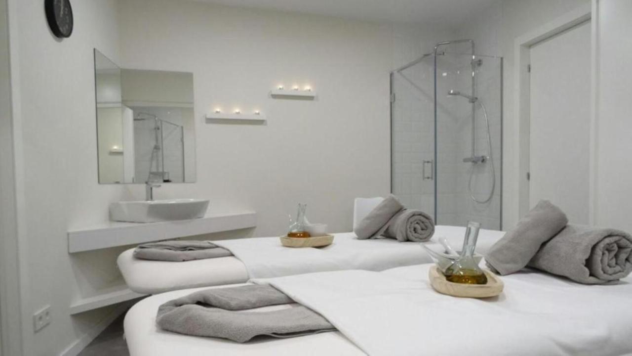 Spa Suites Odeon 那伦 外观 照片